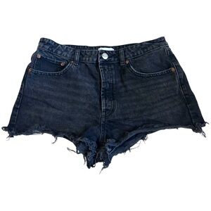 Zara Distressed High-Rise Black Denim Shorts Raw Hem Cutoff Button Fly Size 10